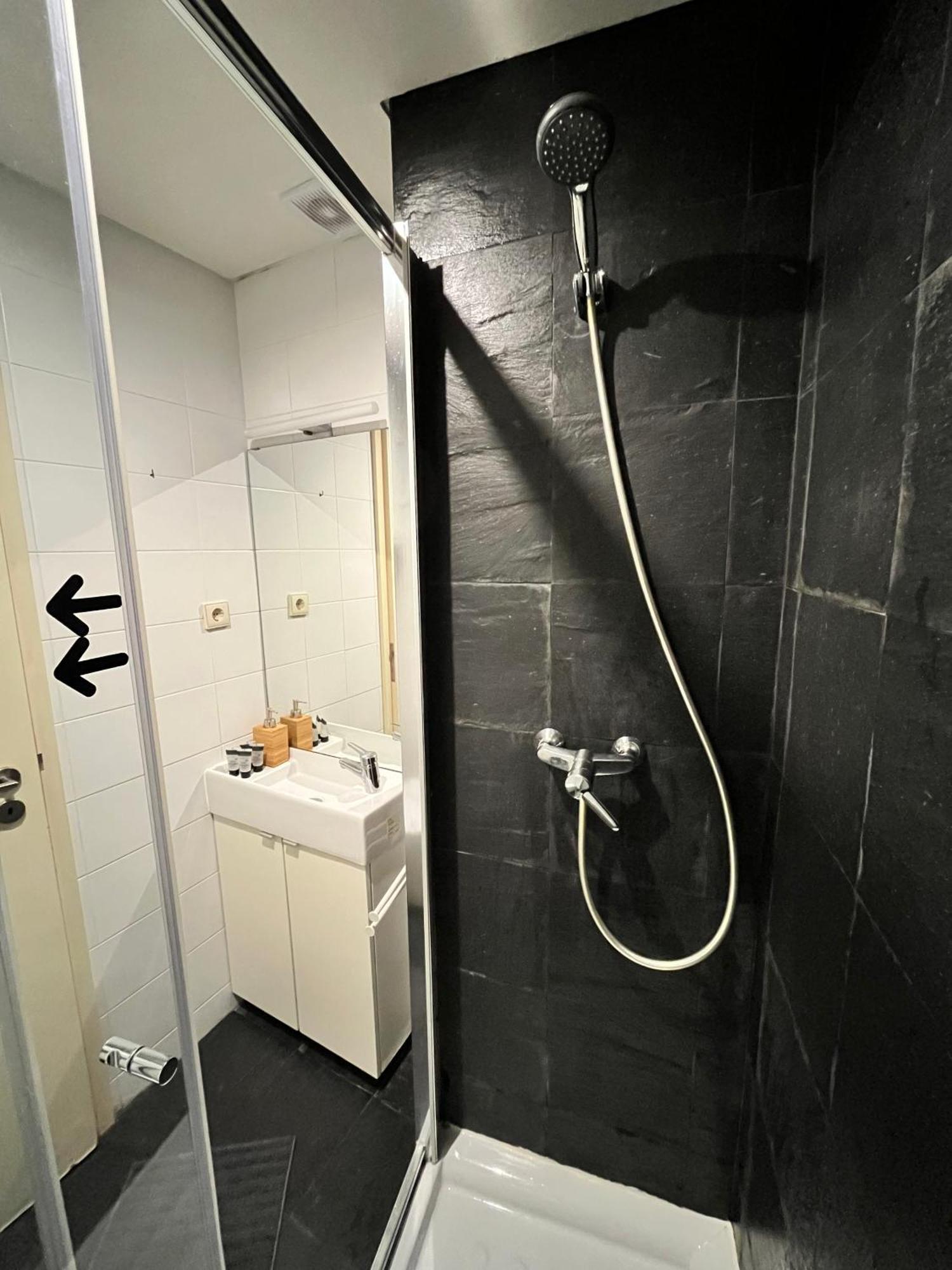 Ribeira Cinema Apartments ポルト エクステリア 写真